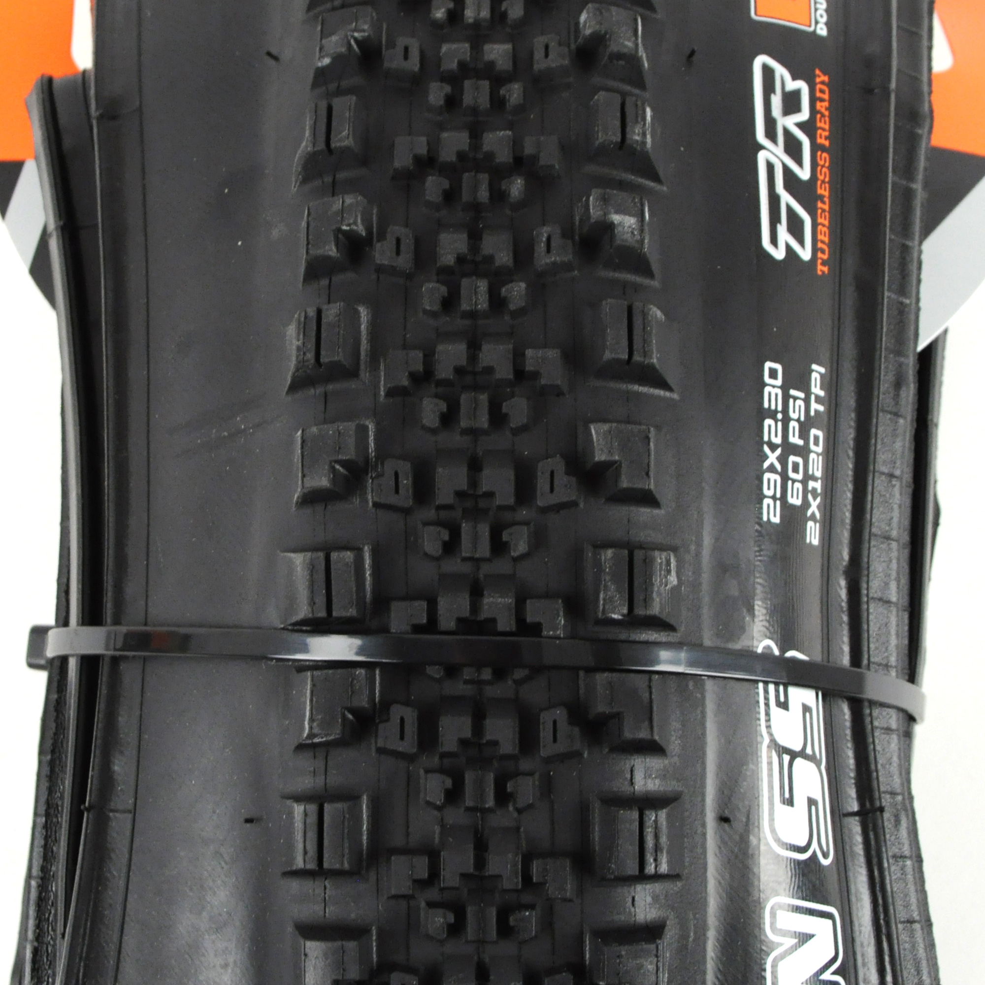 maxxis minion mtb tyres